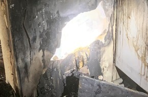 Polizei Mettmann: POL-ME: Technischer Defekt verursachte Brand in Einfamilienhaus - Hilden - 2204132