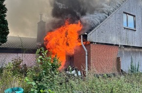 Freiwillige Feuerwehr Werne: FW-WRN: Abschlussmeldung: Kräftezehrender Einsatz an der Körnerstraße