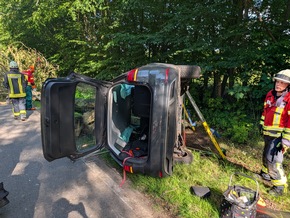 POL-STD: 56-jährige Autofahrerin bei Unfall in Harsefeld schwer verletzt - Kreisstraße gesperrt
