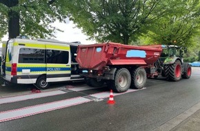Polizeipräsidium Recklinghausen: POL-RE: Marl/Kreis Recklinghausen/Bottrop: Polizei kontrolliert Überladung - Sicherheit geht vor!