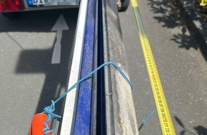 Polizei Bielefeld: POL-BI: Ladung steht zwei Meter &uuml;ber - illegale Abfallsammlung