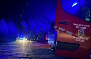 Feuerwehr Flotwedel: FW Flotwedel: Ortsfeuerwehr Bröckel rückt zu Brandeinsatz nach technischem Defekt an PV-Anlage aus