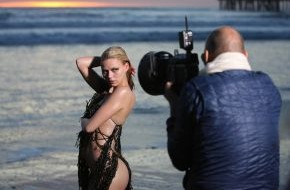 ProSieben: Sinnlich! Michel Comte fotografiert Heidi Klums Mädchen am Venice Beach