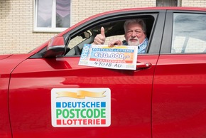 Osnabrücker Kraftfahrer gewinnt 10.000 Euro und BMW 1er
