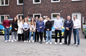 Polizeipräsidium Recklinghausen: POL-RE: Kreis Recklinghausen: Junge Auszubildende geben Einblicke in die Arbeit der Polizei Recklinghausen