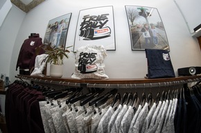 PRESSEMITTEILUNG | &bdquo;Permanent Democracy&ldquo; feiert erfolgreichen Auftakt