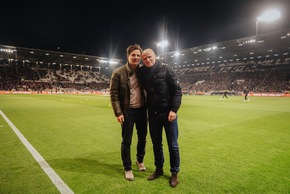 PINKTUM wird offizieller Partner des FC St. Pauli