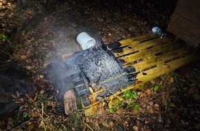 Freiwillige Feuerwehr Breckerfeld: FW-EN: Brennender Bienenstock