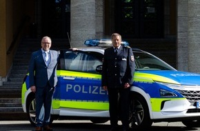 Polizeidirektion Oldenburg: POL-OLD: +++ Polizeivizepräsident Bernd Deutschmann in den Ruhestand verabschiedet +++ In 43 Dienstjahren zahlreiche Führungspositionen bekleidet +++
