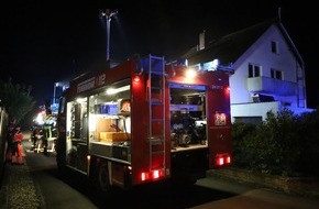 Freiwillige Feuerwehr Hambühren: FW Hambühren: Familie kann sich dank auslösenden Rauchmeldern bei nächtlichem Wohnungsbrand selbst retten