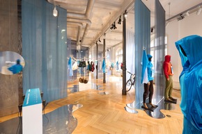 "Circle of Water. Textilien im Fluss" Ausstellungseröffnung am 8.11.2024