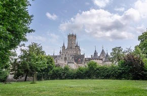 Hannover Marketing und Tourismus GmbH (HMTG): "Zeitreise um die Marienburg": Neue Digitalführung verbindet multimediale Inhalte mit realem Erleben vor Ort