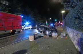 Feuerwehr Heiligenhaus: FW-Heiligenhaus: Fahrzeug überschlagen - eine Person verletzt. (Meldung 24/2020)
