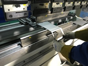 Pressemitteilung - HERMA Train Components: Komponenten-Spezialist f&uuml;r Schienenfahrzeuge stellt sich in eigener Regie neu auf