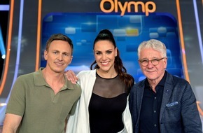 ARD Das Erste: Sportprofis gegen den "Quizduell-Olymp": Jochen Breyer und Marcel Reif bei Esther Sedlaczek / "Quizduell-Olymp" am Freitag, 7. Juni, 18:50 Uhr im Ersten