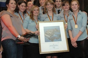 DLRG - Deutsche Lebens-Rettungs-Gesellschaft: DLRG Nationalmannschaft verteidigt Deutschlandpokal im Rettungsschwimmer (mit Bild)