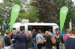 Hochschule Fresenius: Geschmack geht durch den Wagen / Studierender macht sich mit veganem Food Truck selbstständig