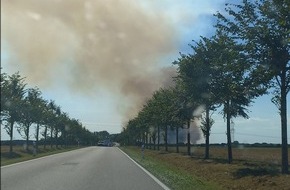 Polizeipräsidium Neubrandenburg: POL-NB: Brand eines Getreideackers bei Behnkenhagen (LK VR)