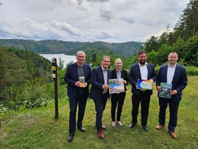 PM der TTG 28-2025 Saalfelder Feengrotten und Hohenwarte Stausee Weg bleiben Markenbotschafter Thüringens