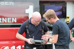 Feuerwehr der Stadt Arnsberg: FW-AR: Investition in moderne Technik- Arnsberger Feuerwehr stellt moderne Drohne in den Dienst