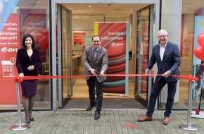 E.ON Energie Deutschland GmbH: Das erste von 62 in NRW: Offizielle Neueröffnung des E.ON Kundencenters in Essen