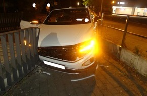 Kreispolizeibehörde Oberbergischer Kreis: POL-GM: Unfall auf Steinmüllerallee - Fahrer muss Führerschein abgeben