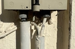 Polizeiinspektion Hameln-Pyrmont/Holzminden: POL-HM: Sachbeschädigungen durch das Durchtrennen von Telefonkabeln
