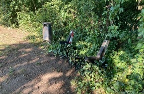 Polizeidirektion Bad Segeberg: POL-SE: Elmshorn - Altöl über Sitzbank gekippt