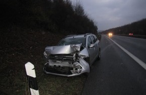 Verkehrsdirektion Mainz: POL-VDMZ: Unfall mit Verletztem durch Ablenkung