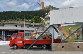 AXA Konzern AG: Crashtests 2015: Kleintransporter - Risiken mitgeliefert