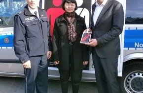 Polizeipräsidium Frankfurt am Main: POL-F: 121018 - 1271 Frankfurt-Innenstadt: Präventionsveranstaltung  zur Reduzierung des Taschen-  und Trickdiebstahls im Bereich des 1. Polizeireviers