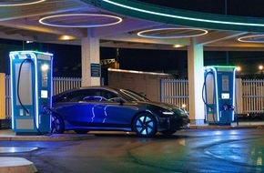 Oehler Web: Gut unterwegs mit Chargemap, Swisscharge, PlugShare und Co. – Mit diesen E-Ladestationen-Apps kommst du in der Schweiz und europaweit gut voran