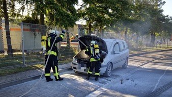 FW Celle: Hohes Einsatzaufkommen bei hohen Temperaturen - u.a. Waldbrand, Pkw-Brand und Heckenbrand!
