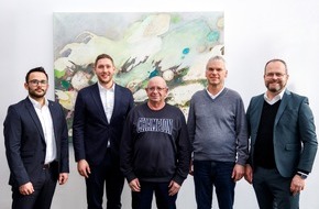 LAUDA DR. R. WOBSER GMBH & CO. KG: LAUDA honors Theo Schlegelmilch for 40 years with the company