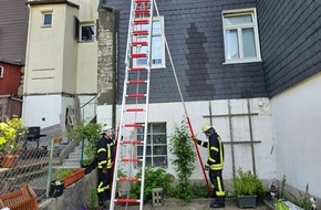 Feuerwehr der Stadt Arnsberg: FW-AR: Bestätigter Wohnungsbrand am Montag-Mittag