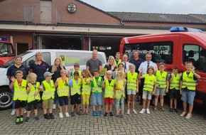 Freiwillige Feuerwehr Bedburg-Hau: FW-KLE: Malerbetrieb Roman Weber spendet für die Kinderfeuerwehr