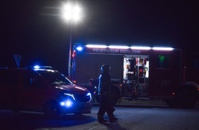 Feuerwehr Iserlohn: FW-MK: PKW überschlägt sich in Kesbern