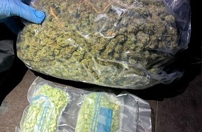 Hauptzollamt Magdeburg: HZA-MD: Drogentransport auf der A 2 endet nach Verfolgungsjagd mit Totalschaden / Hauptzollamt Magdeburg verhindert Schmuggel von Marihuana und Ecstasy