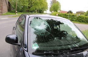 Kreispolizeibehörde Rhein-Sieg-Kreis: POL-SU: Pedelecfahrer nach Zusammenstoß mit Pkw schwer verletzt