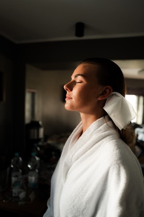 Celebrate Love – in jedem Augenblick Neue Long Lasting Mascara komplettiert das Bridal Look Portfolio Mercedes-Benz Sommerort Sylt mit Kaviar Gauche, IWC, Leica und Dr. Hauschka
