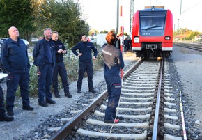 KFV Bodenseekreis: Elektrifizierte Südbahn: Deutsche Bahn AG schult Feuerwehren