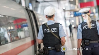Bundespolizeidirektion München: Bundespolizeidirektion München: Zahlreiche öffentlichkeitswirksame Einsätze: Bundespolizei am Freitag und Samstag gefordert
