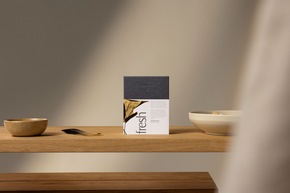 A gift from nature: Mit der Limited Edition Festive Season 2026 von Dr. Hauschka achtsame Pflegemomente f&uuml;r mehr Selbstf&uuml;rsorge schenken.