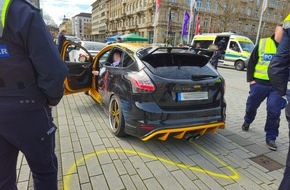Polizei Düsseldorf: POL-D: "Car-Freitag" - Polizei Düsseldorf zeigt Rot für Raser, Poser und illegales Tuning - Dutzende Fahrzeuge kontrolliert