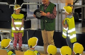 Polizeipräsidium Westpfalz: POL-PPWP: Kaiserslautern: Kindern mehr Sicherheit geben