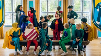 KiKA - Der Kinderkanal ARD/ZDF: Premiere: "Superhero Academy" / Live-Action-Serie ab 18. September 2023 bei KiKA