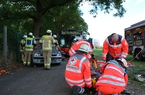 Feuerwehr Kleve: FW-KLE: Großübung in Kleve: Rettungskräfte trainieren Busunfall mit 26 Betroffenen