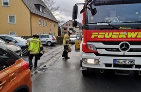 Freiwillige Feuerwehr Menden: FW Menden: Schwelbrand in Küche schnell gelöscht