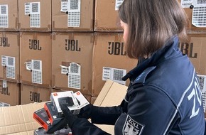 Hauptzollamt Ulm: HZA-UL: Verdacht auf Markenf&auml;lschung/Zoll stoppt 2000 Kopfh&ouml;rer und Lautsprecherboxen
