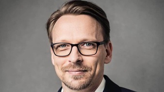 RegSus Consulting GmbH: KI entwickelt jetzt die Software &ndash; warum das f&uuml;r Firmen gef&auml;hrlich werden kann